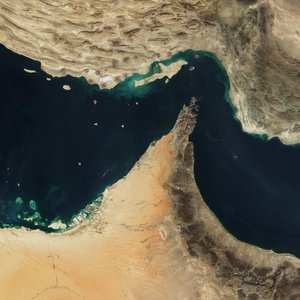 Par Jacques Descloitres, MODIS Land Rapid Response Team, NASA/GSFC — Cropped from: http://visibleearth.nasa.gov/view_rec.php?id=2363, Domaine public, https://commons.wikimedia.org/w/index.php?curid=29529