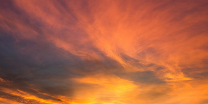 daniel-olah-f0P7y3swnZU-unsplash
