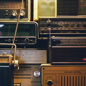 miguel-alcantara-0w-7su4kinI-unsplash