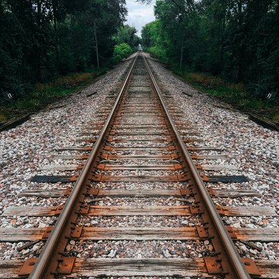 tom-barrett-wqQ4NNG_J28-unsplash